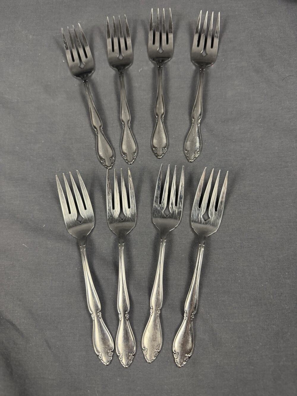 Set Of 8 Oneida Berkeley Stainless Salad Forks